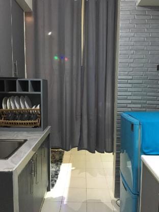 Room 5 "Classic Style w/ Patio" Apartment in Muntinlupa
