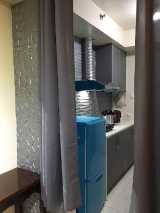 Room 5 "Classic Style w/ Patio" Apartment in Muntinlupa