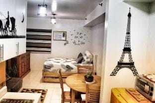 Room 1, Relax and Chill Apartment in Muntinlupa