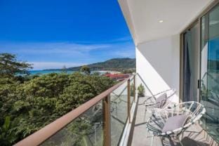 Kamala Seaview 1BR w/ Balcony Oceana A32 Apartment in Kamala