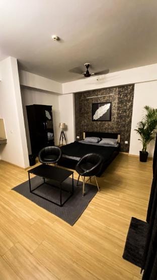 Black Pearl  DLF MY Pad  Apartment in Lucknow