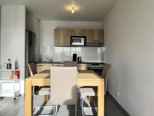 Le Lamartine - 4p - Bords de Lac - Parking Apartment in Occitanie