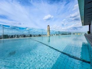 New Residence in Central Bangkok Siam Paragon  Central World Apartment in Bangkok