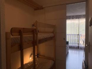 Studio for 4 People Apartment in Uvernet-Fours
