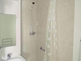 Apartment in Reallon with Stunning Mountain Views Apartment in Provence-Alpes-Côte d'Azur