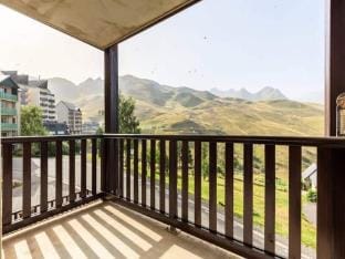 Rooms for 6 People Apartment in Occitanie