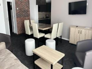 Rooms for 8 People Apartment in Nouvelle-Aquitaine