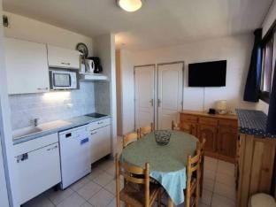 Rooms for 6 People Apartment in Provence-Alpes-Côte d'Azur