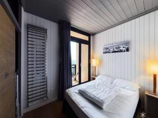 Apartment in Village near Ski Slopes Apartment in Montvalezan