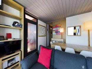 Apartment in Village near Ski Slopes Apartment in Montvalezan