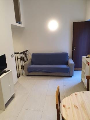 Appartamento accogliente vicino Metro 1 Apartment in Milan