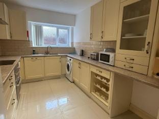 Duckworth Apartments | Lytham St. Annes Apartment in Lytham St Annes