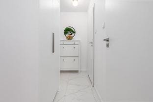 Lumina spacious 3-room apartment with parking Apartment in Warsaw