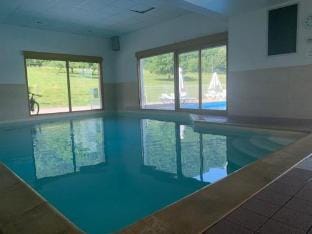 Petit cocon entre lac golf et montagne prox Annecy Apartment in Doussard