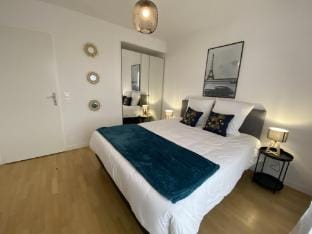 Blue By Dream Apartments Apartment in Chessy