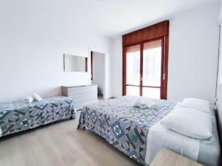 Spacious flat with balcony by the sea Apartment in Lido di Jesolo