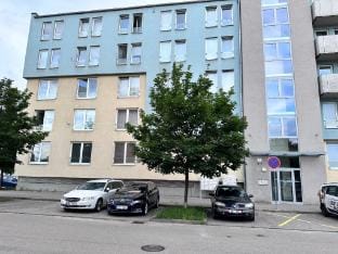 KEY Accommodation Zderadova 6 Apartment in Brno