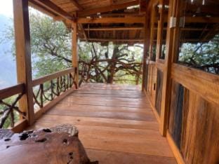 Nhà gỗ truyền thống người Mông trên núi Chalet in Vietnam