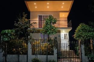 Prarambh -Peaceful Hill-View Retreat Near Lonavala Vacation rental in Maharashtra