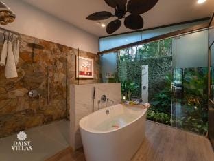Biệt thự bên hồ R341 - Lakeview Flamingo Đại Lải Vacation rental in Vietnam