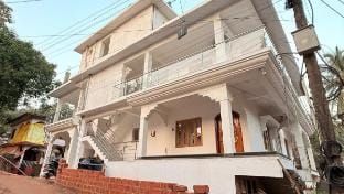 The Whitehouse – Room 1 Vacation rental in Agonda