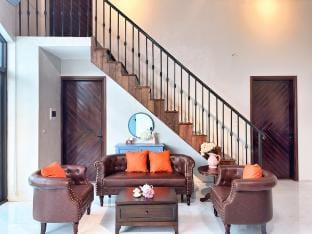Have fun with friends Vacation rental in Hanoi