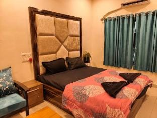 Ivy Good Vibes 302 C-Wing Vacation rental in Mumbai