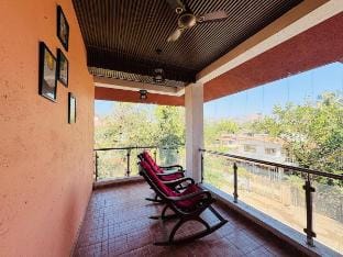 cozynookk villa Vacation rental in Lonavla
