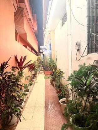Budget Friendly Room- 1 minute from Ganga Vacation rental in Rishikesh