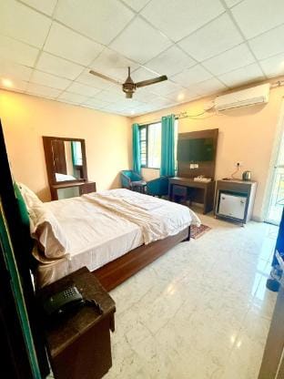 The Anand By The Ganges ( Ganga View Rooms) Vacation rental in Rishikesh