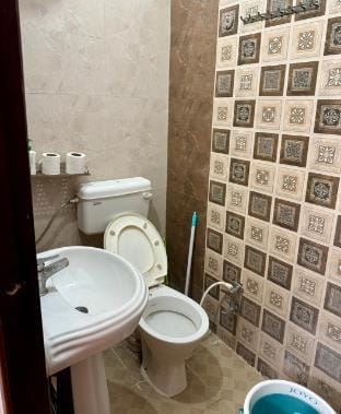 Spacious & Cozy BnB in Tapovan Vacation rental in Rishikesh