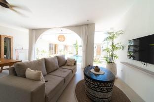 Villa Indah Canggu 2 – Mediterranean 4BR Private P Vacation rental in North Kuta