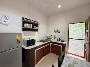 RW B11 close to the beach. Vacation rental in Ko Samui