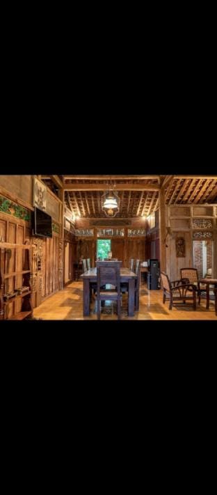 Limasan House Joglo Lesung Vacation rental in Yogyakarta