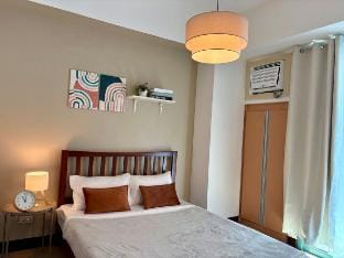 Warm & Minimalist 1BR at Two Palm, Newport, T3 Vacation rental in Pasay