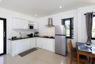 2BR House | walking distance to Beach & Muay Thai Vacation rental in Choeng Thale