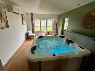 L'instant SPA Vacation rental in Hauts-de-France