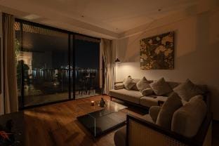 European-style 3-bedroom apartment by the central lake Vacation rental in Hanoi