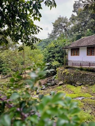 Pondok Virosa 9 Two-Stories Manage by Damaresa Vacation rental in West Java