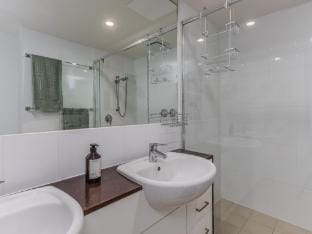 3 Bedroom Poolside Drift North Apartment Vacation rental in Tweed Heads