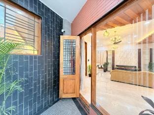 Urban Utopia 4BHK Luxe Spacez Villa with Terrace Vacation rental in Bengaluru