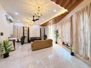 Urban Utopia 4BHK Luxe Spacez Villa with Terrace Vacation rental in Bengaluru