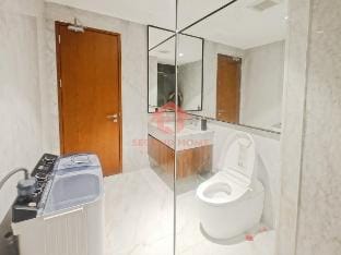 Luxury 1BR Veranda Lb Bulus w/ Private Lift & Pool Vacation rental in South Jakarta City