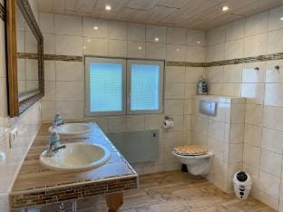 Ferienhaus Seeblick, Schonberg Vacation rental in Neuruppin