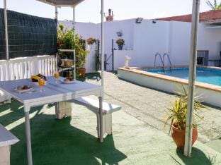 Modern holiday home in Almeria with pool Vacation rental in Comarca Metropolitana de Almería