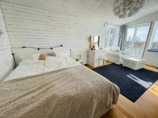 Seaside House in Sandvik with Pool Vacation rental in Gothenburg