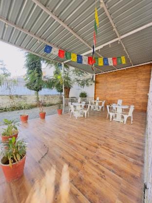 The JS CAFE AND HOSTEL Vacation rental in Udaipur