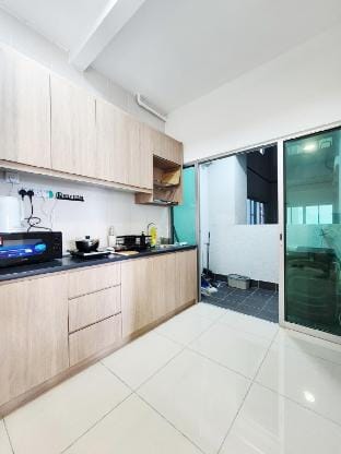 Razak City Block D @ 6 pax by Define Suite Vacation rental in Federal Territory of Kuala Lumpur