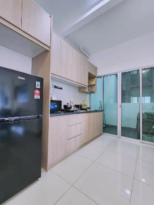 Razak City Block D @ 6 pax by Define Suite Vacation rental in Federal Territory of Kuala Lumpur