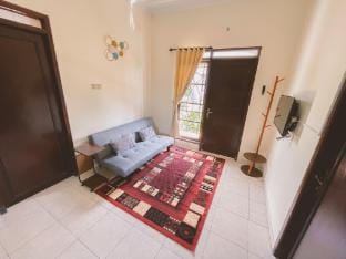 Avana Guesthouse Vacation rental in Special Region of Yogyakarta